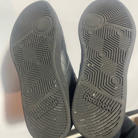 Foot wear!! - Picture 2 of 4